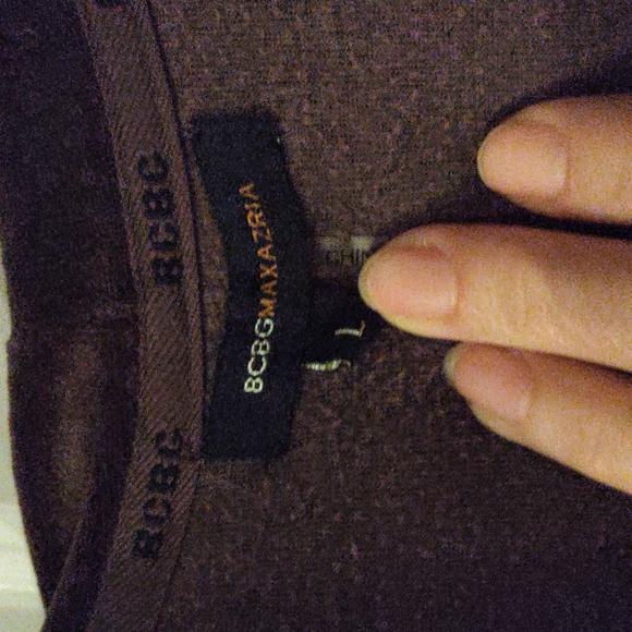 BCBG DOUBLE ZIPPERED EMBROIDERED🌺 SOFT JACKET - Picture 4 of 9